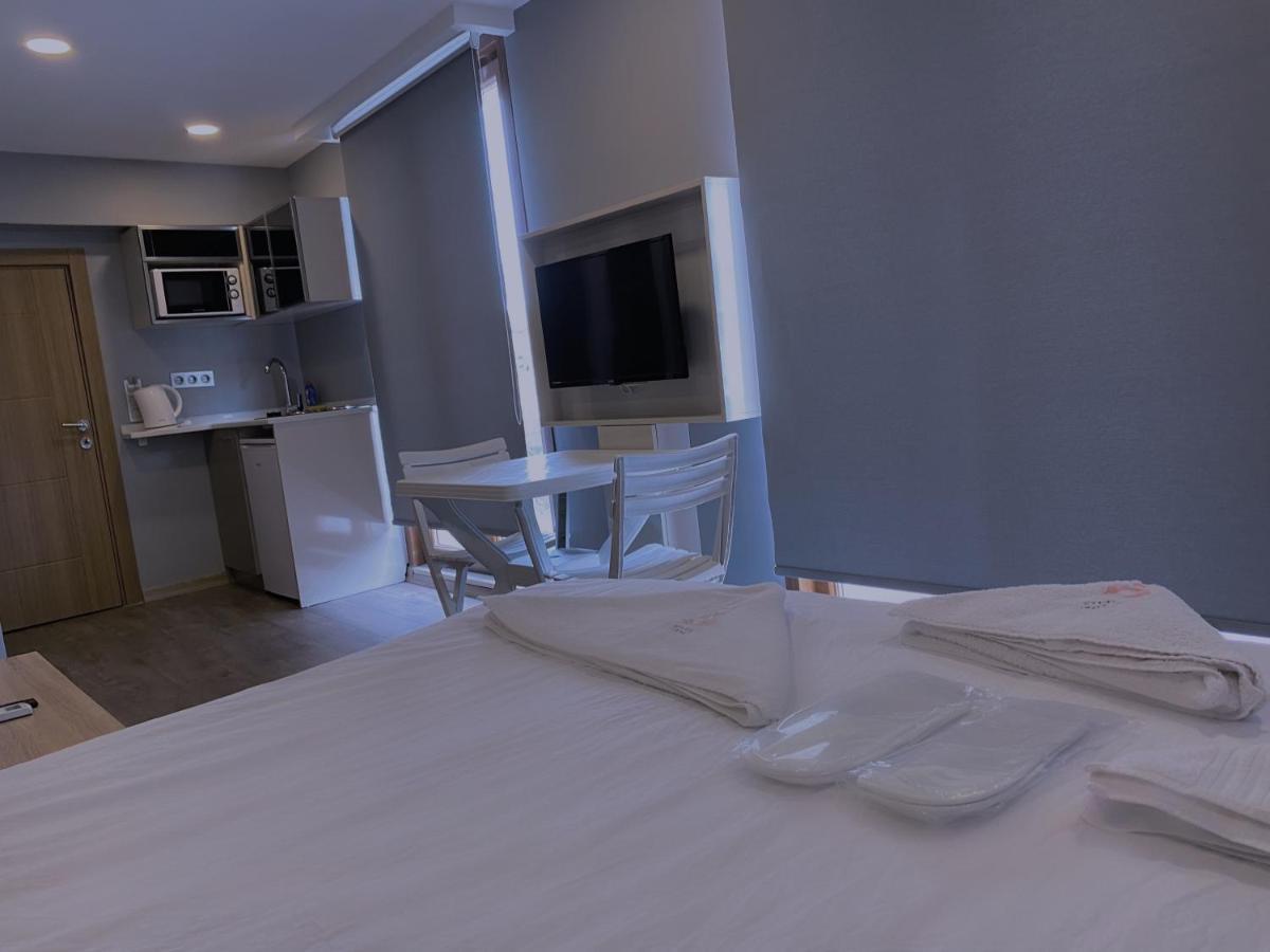 First Apart Apartment Istanbul Bagian luar foto