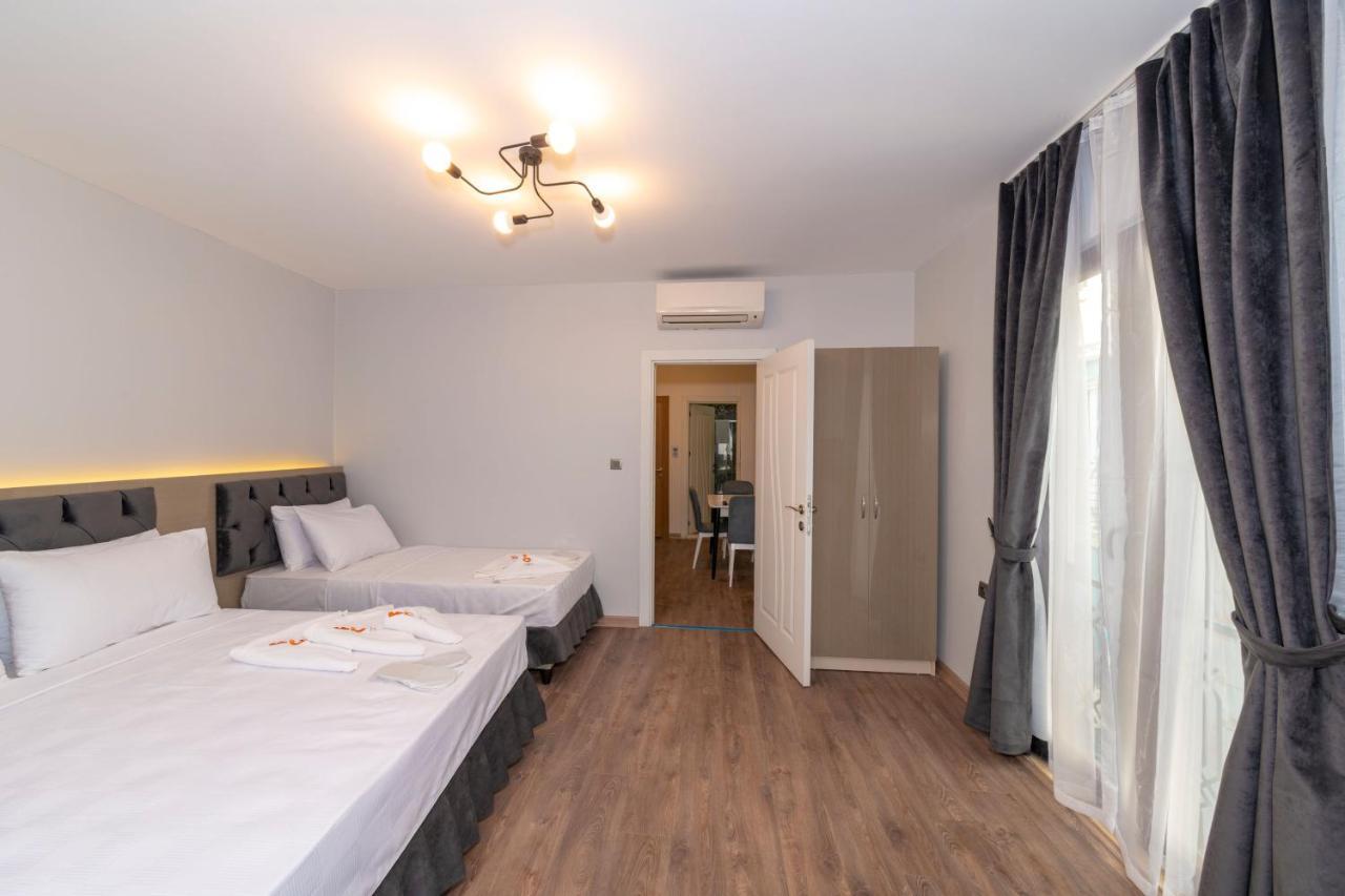 First Apart Apartment Istanbul Bagian luar foto
