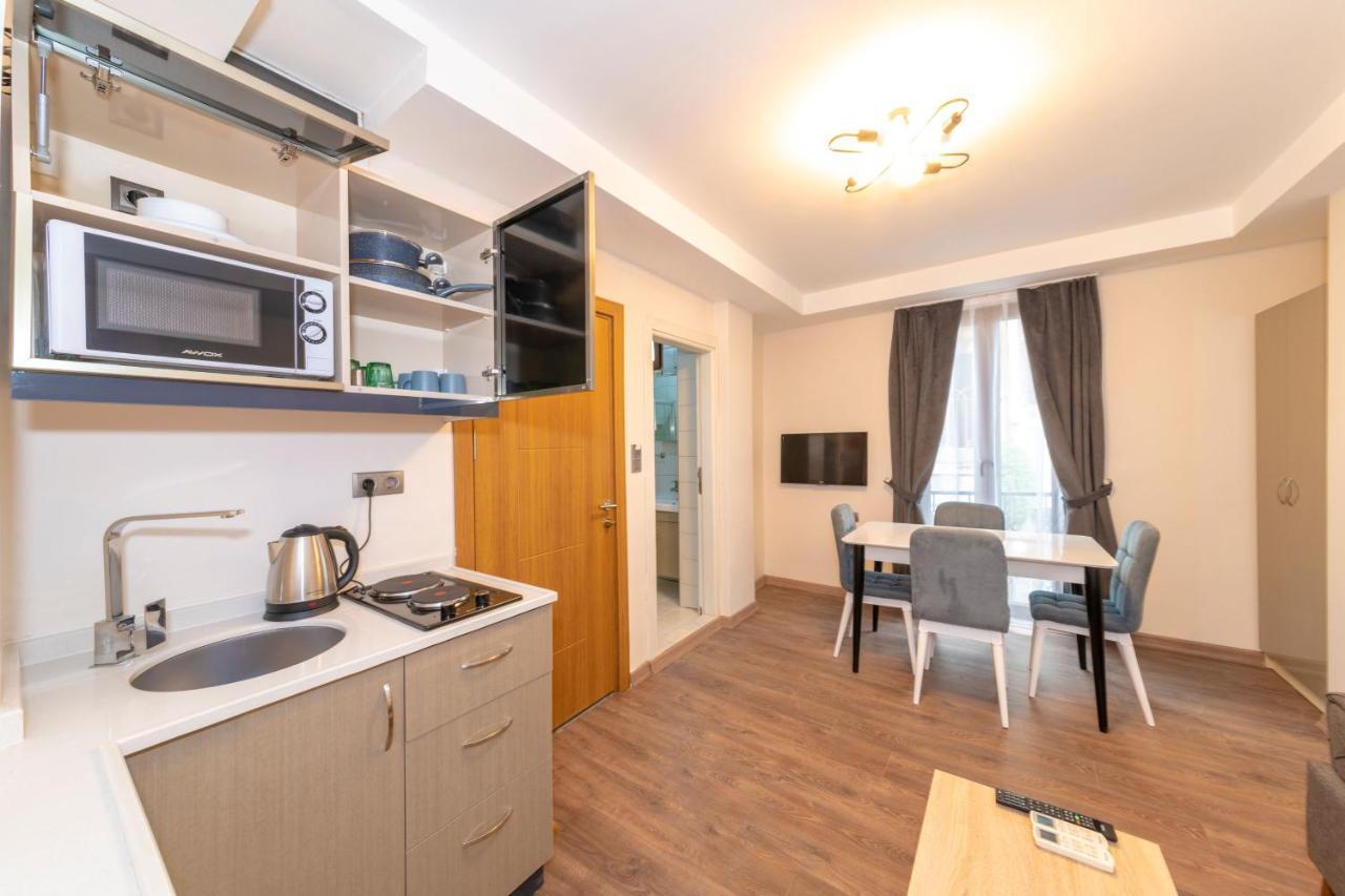 First Apart Apartment Istanbul Bagian luar foto