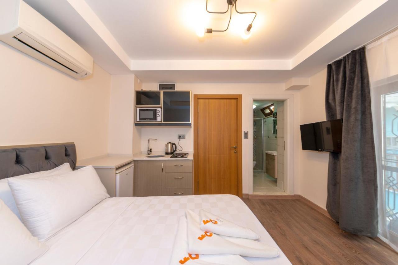 First Apart Apartment Istanbul Bagian luar foto